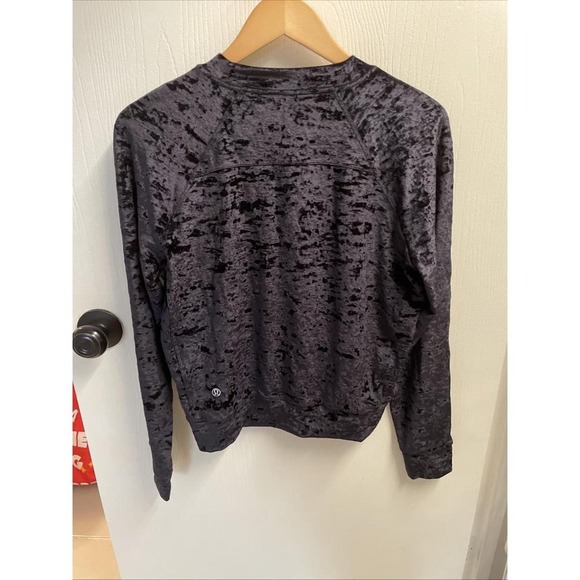 lululemon athletica Tops - Crushed‎ Velvet Size 8 Long Sleeve Black